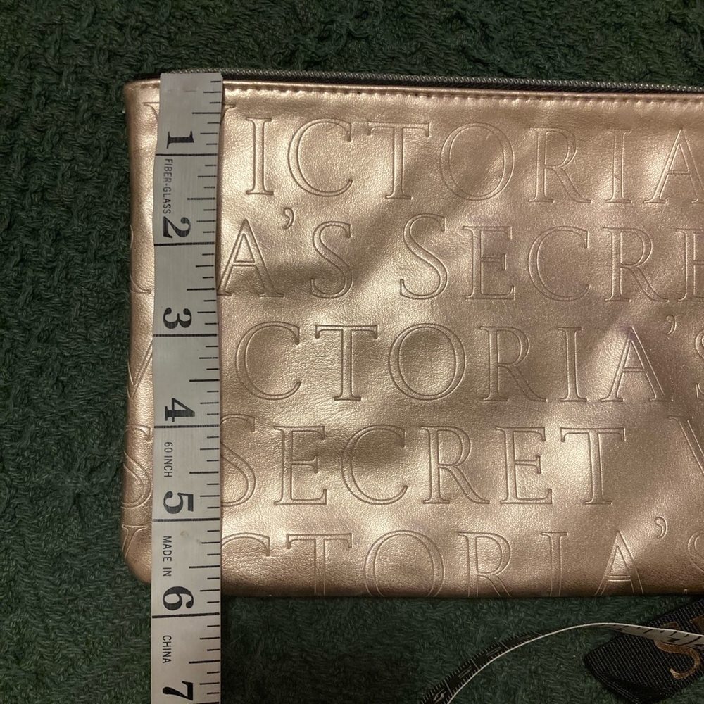 Victoria’s Secret Rose Gold Metallic Zipper Travel Pouches - Picture 12 of 13